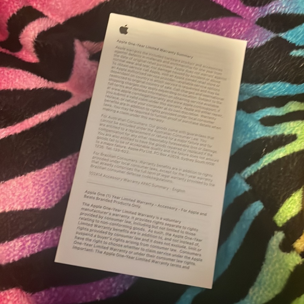 ORIGINAL APPLE USB-C to USB Adapter - Picture 4 of 7